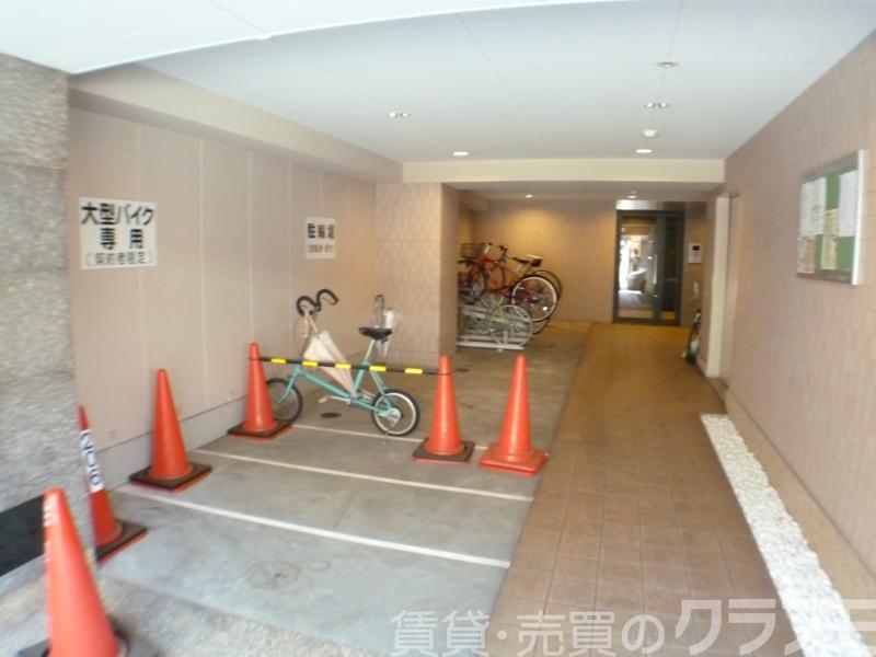 2/4 エントランス