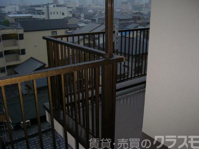 25/30 バルコニー
