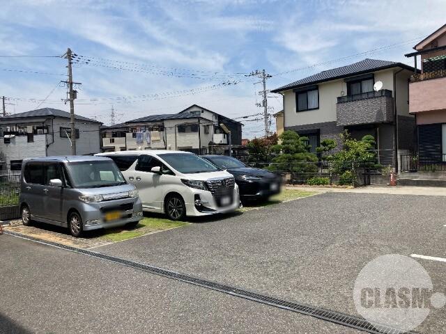 20/25 駐車場