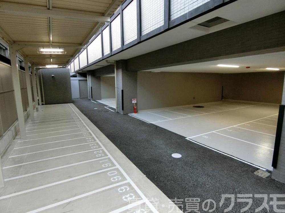 29/30 駐車場