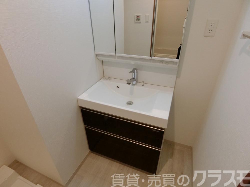 24/30 洗面