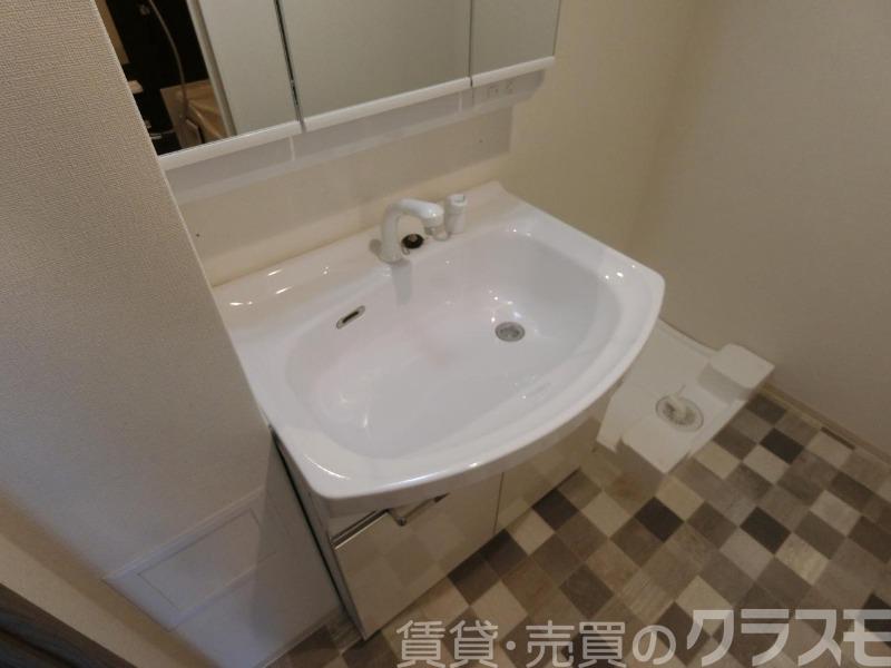 21/30 洗面