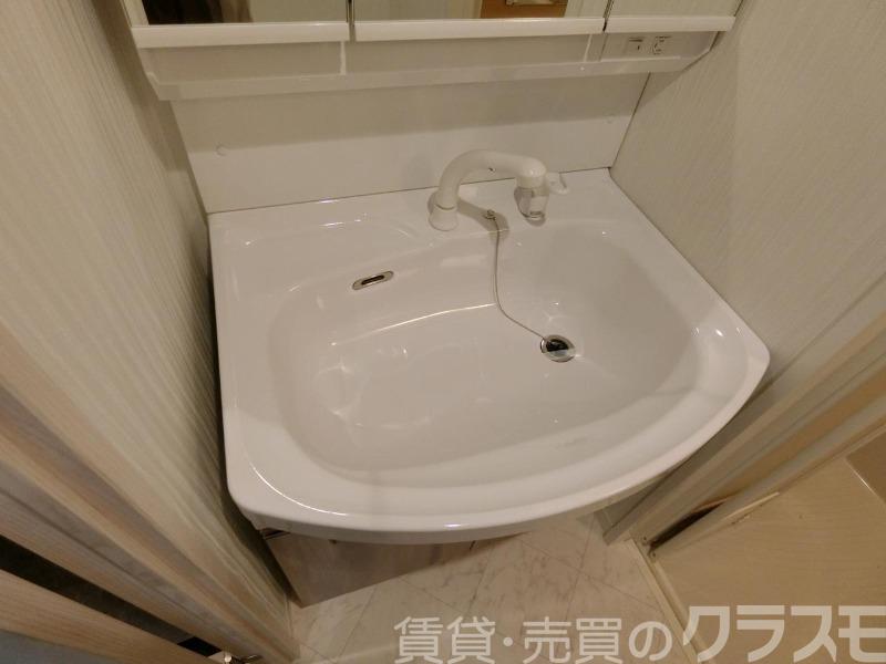 24/30 洗面
