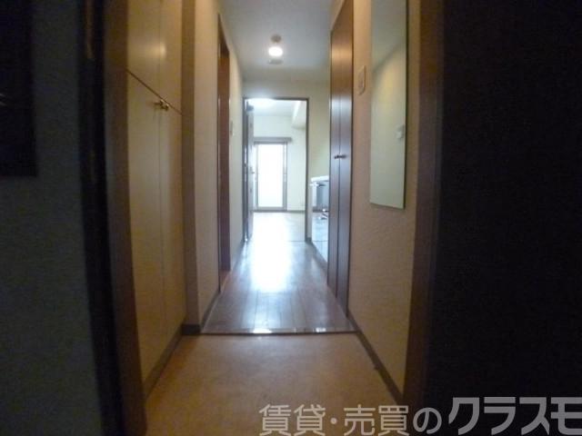 16/30 玄関
