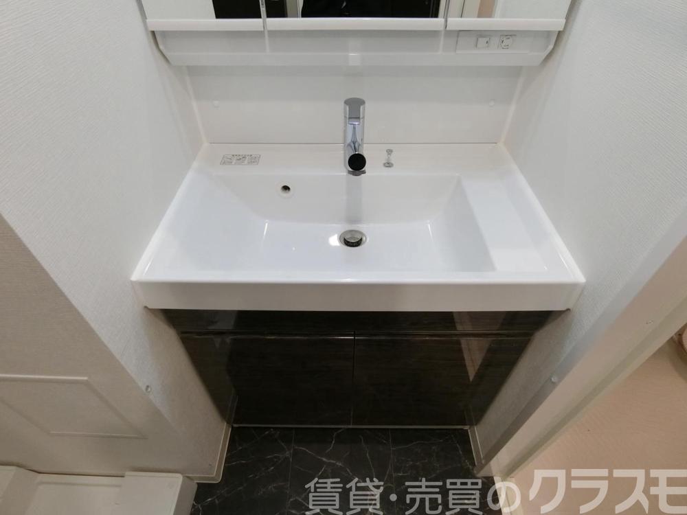 21/30 洗面