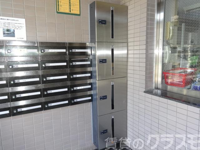 18/23 エントランス