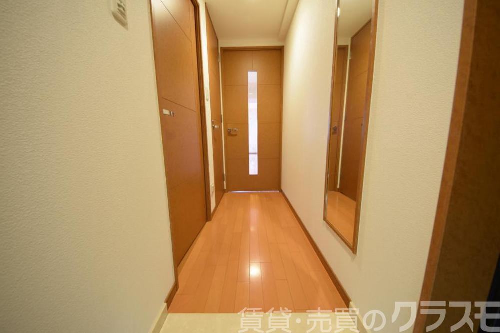 17/30 玄関