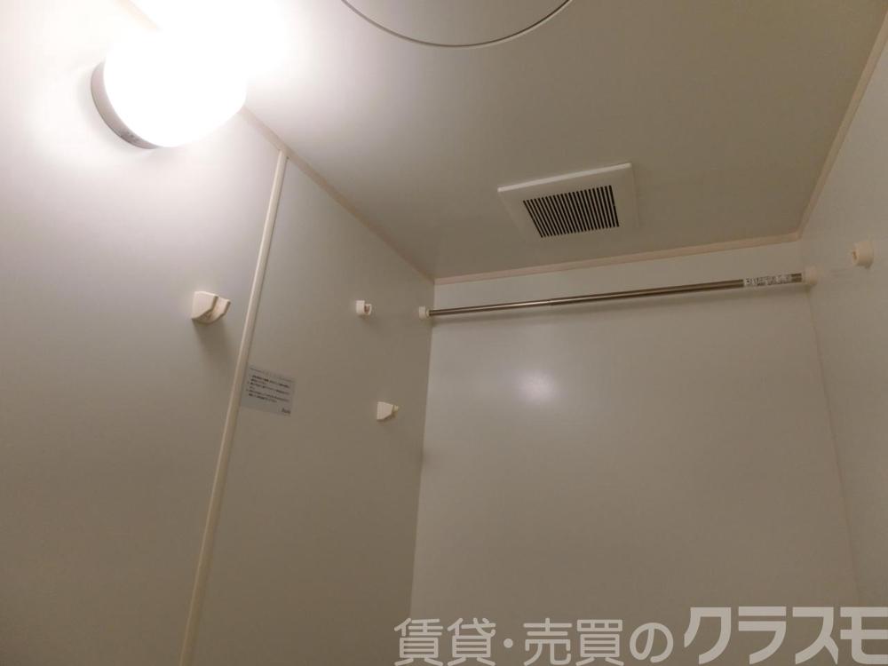21/30 浴室