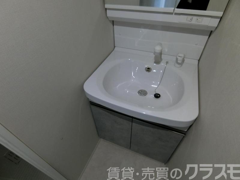 21/30 洗面