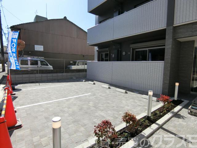 29/30 駐車場