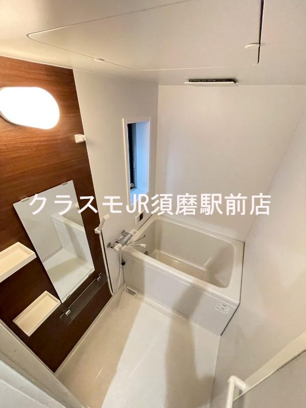 16/28 浴室