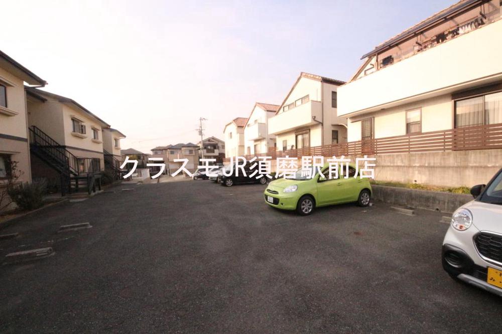2/6 駐車場