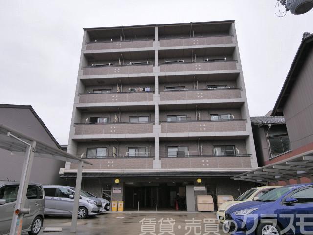 1/4 外観