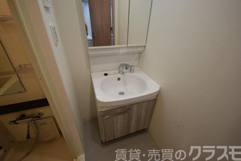 21/30 洗面