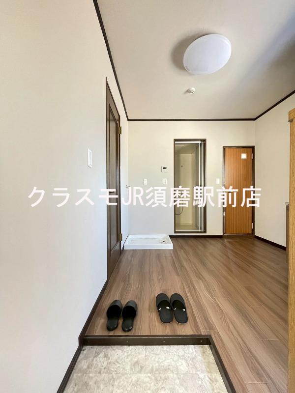 14/30 玄関
