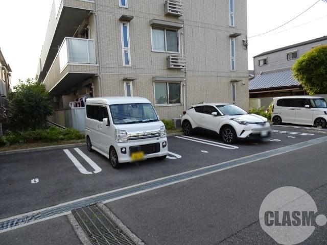 2/10 駐車場