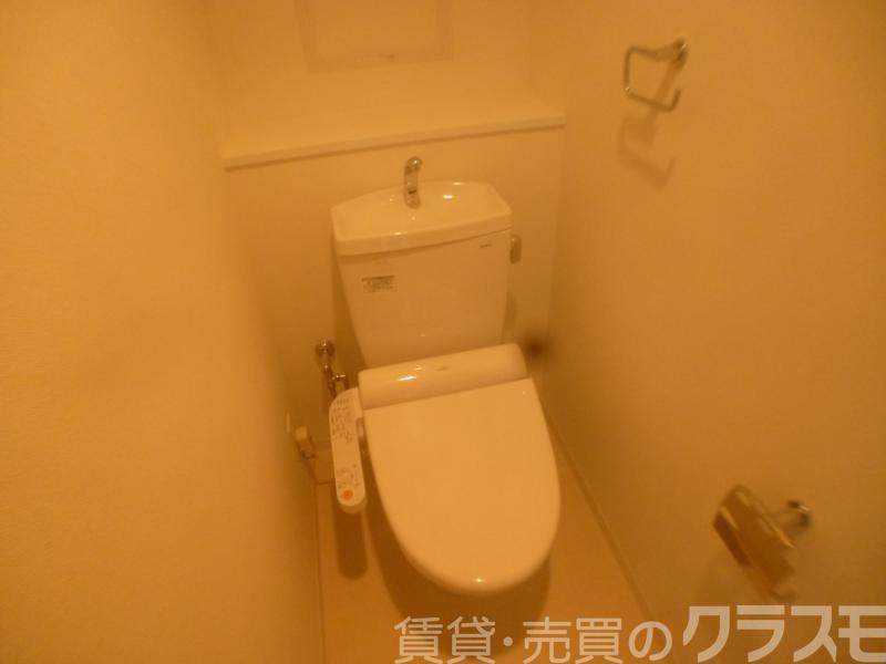 23/30 トイレ