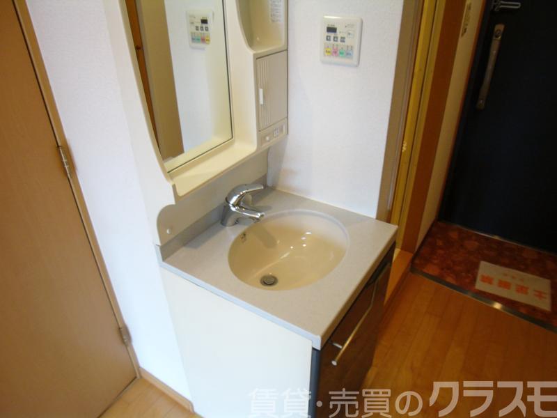 19/30 洗面