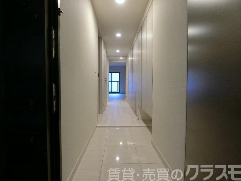 17/30 玄関