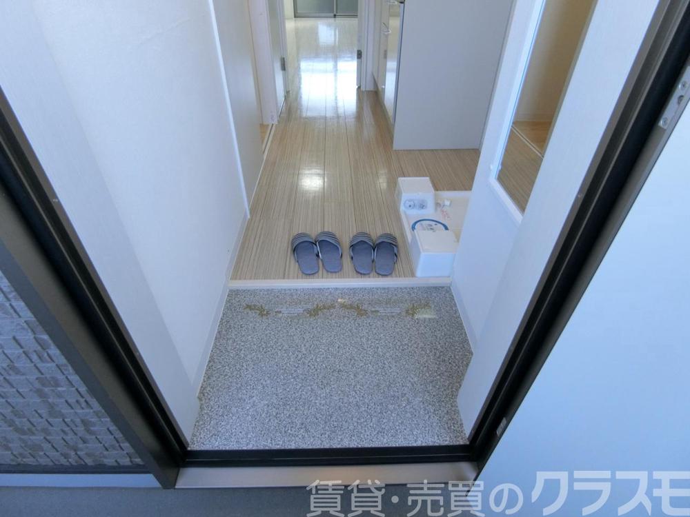 14/30 玄関