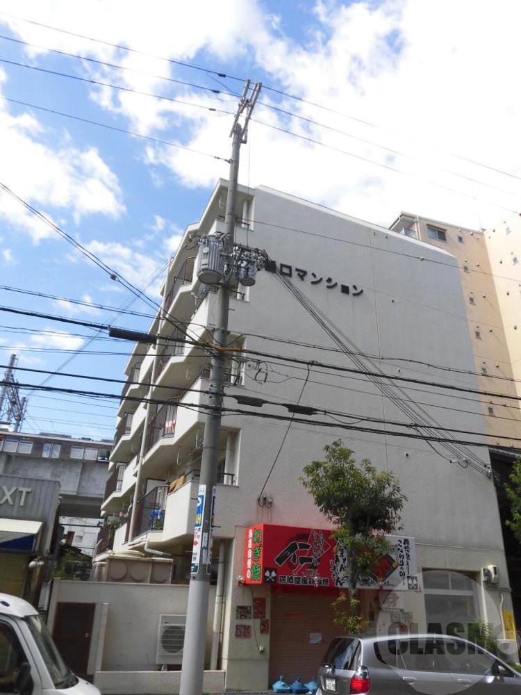 19/23 エントランス