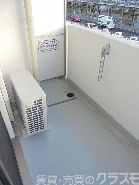 25/30 バルコニー