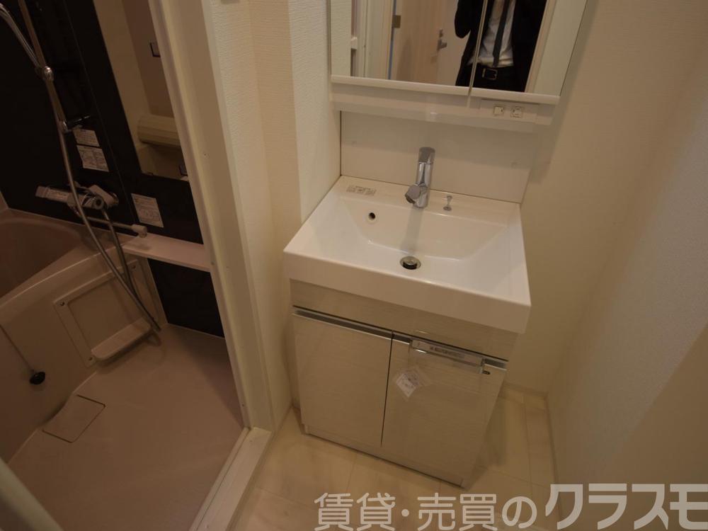 21/30 洗面