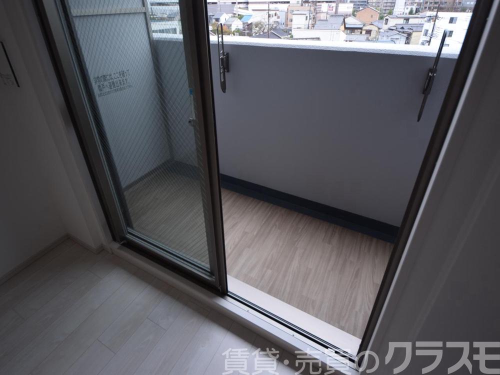 23/30 バルコニー