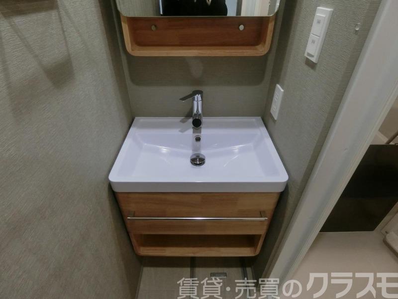 21/30 洗面
