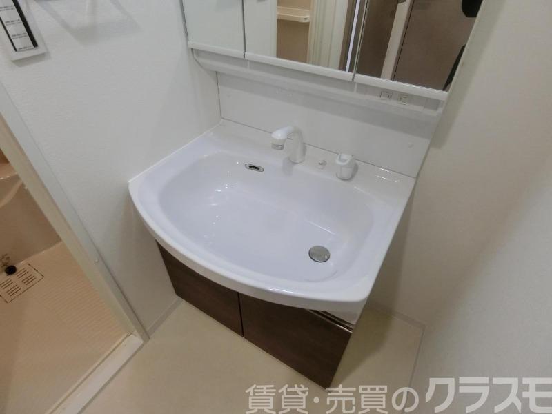 21/30 洗面
