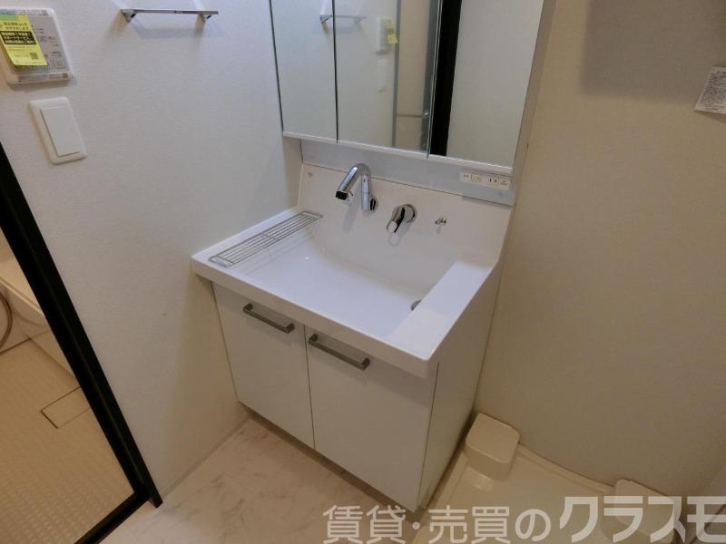21/30 洗面