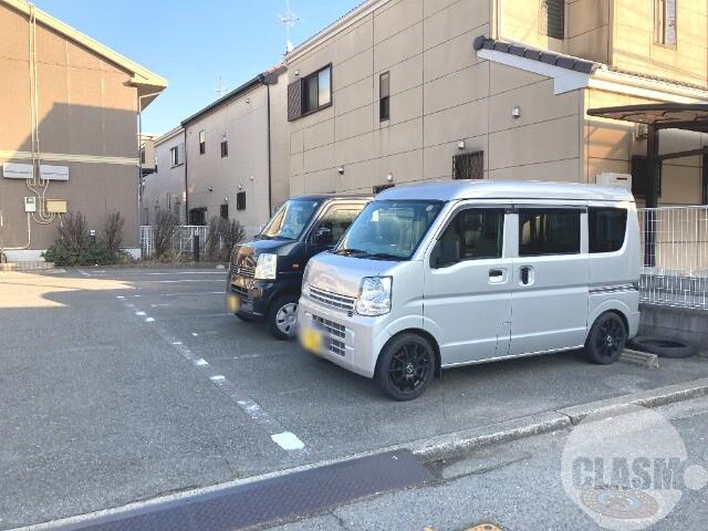 2/10 駐車場