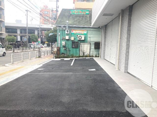 2/7 駐車場