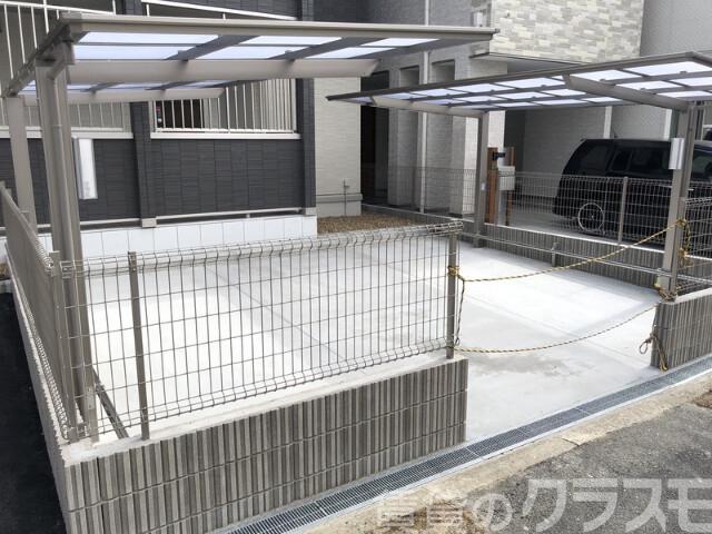 16/21 駐車場