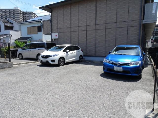 21/30 駐車場
