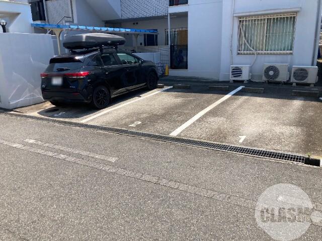 20/26 駐車場