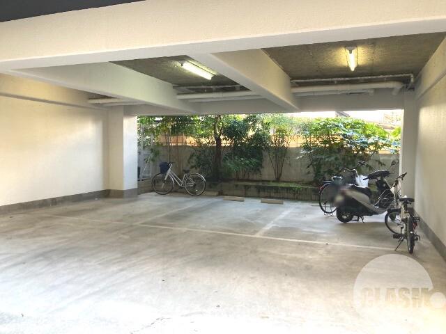 2/8 駐車場