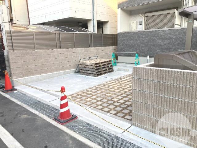 21/30 駐車場