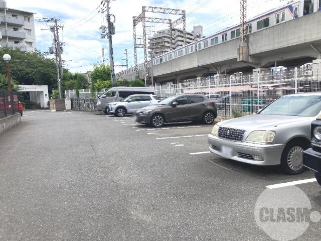 2/7 駐車場