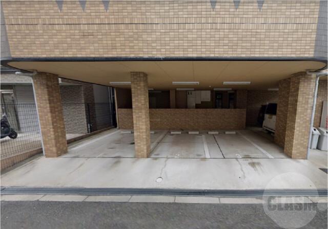 15/24 駐車場