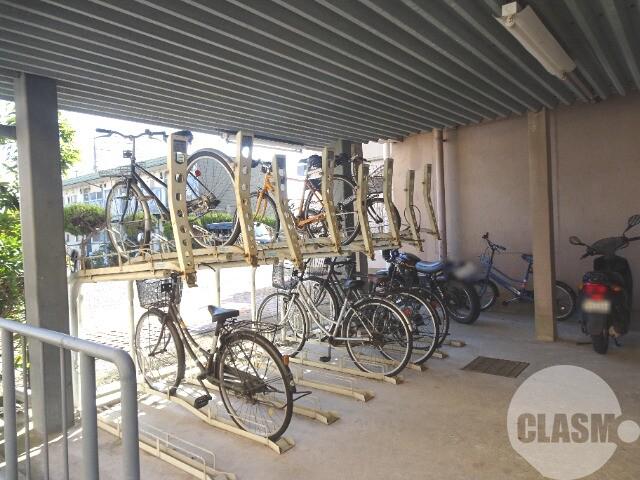 17/22 駐車場