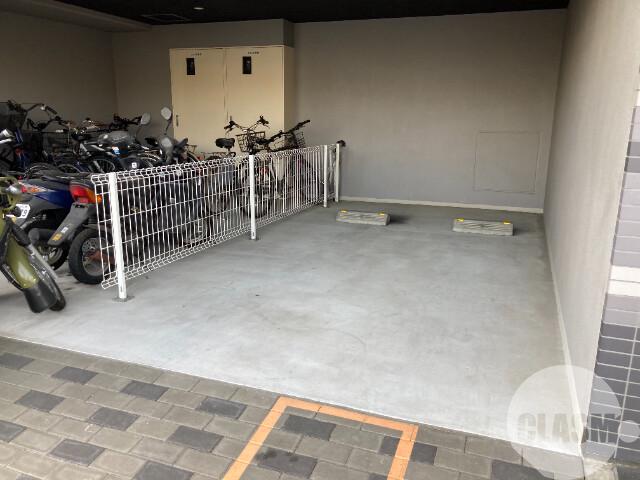 21/30 駐車場