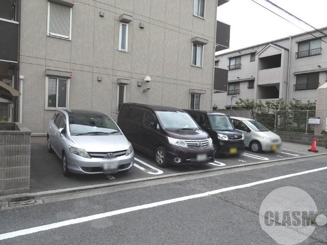 14/26 駐車場