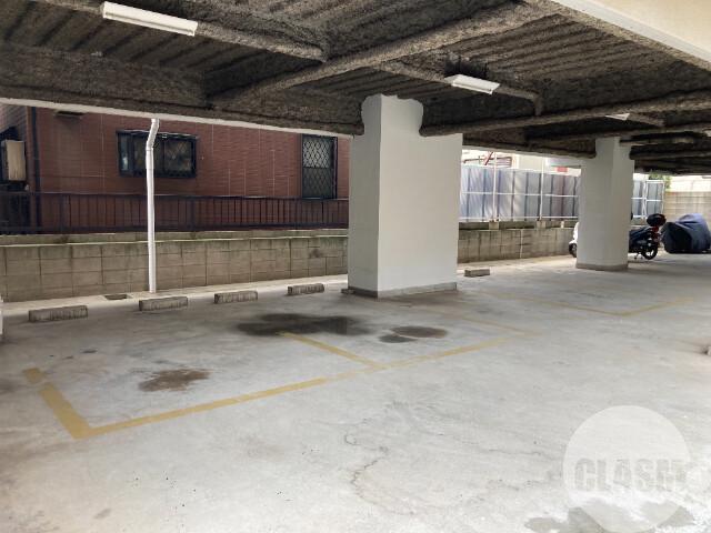 16/21 駐車場