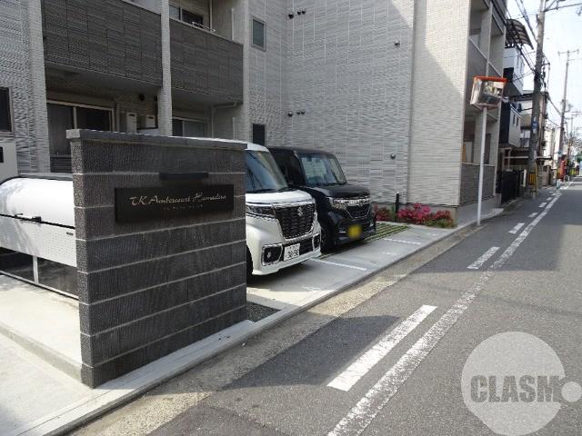 22/30 駐車場