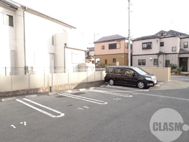 22/30 駐車場