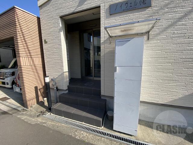21/29 エントランス