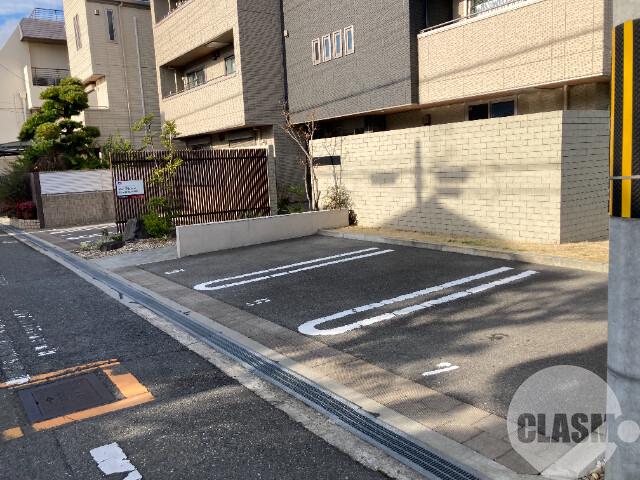 18/30 駐車場