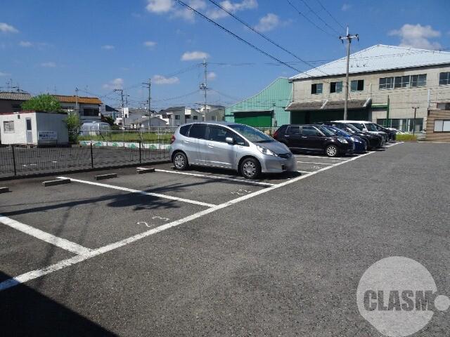 21/27 駐車場