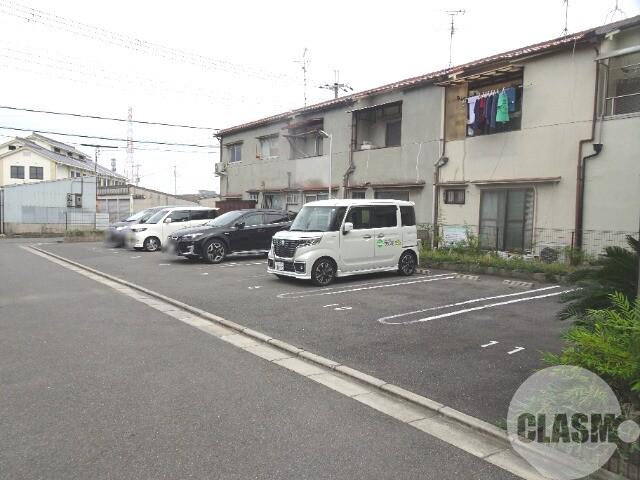 21/30 駐車場
